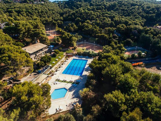 Sporting Pinamare Aparthotel Marina dʼMarina dʼAndora Buitenkant foto